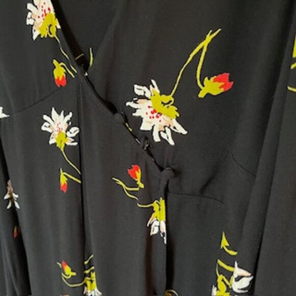 FREE PEOPLE Time On My Side Black Floral Wrap Dress LARGE - Picture 5 of 10
